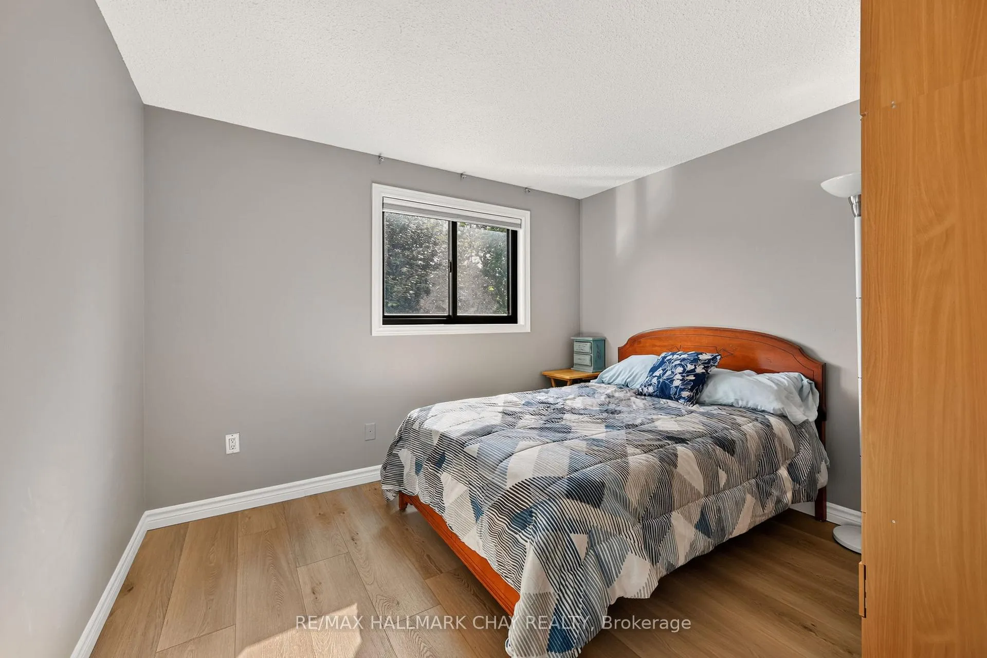 Photo 47 of 243 Letitia Street, Barrie, Letitia Heights — HOMEH