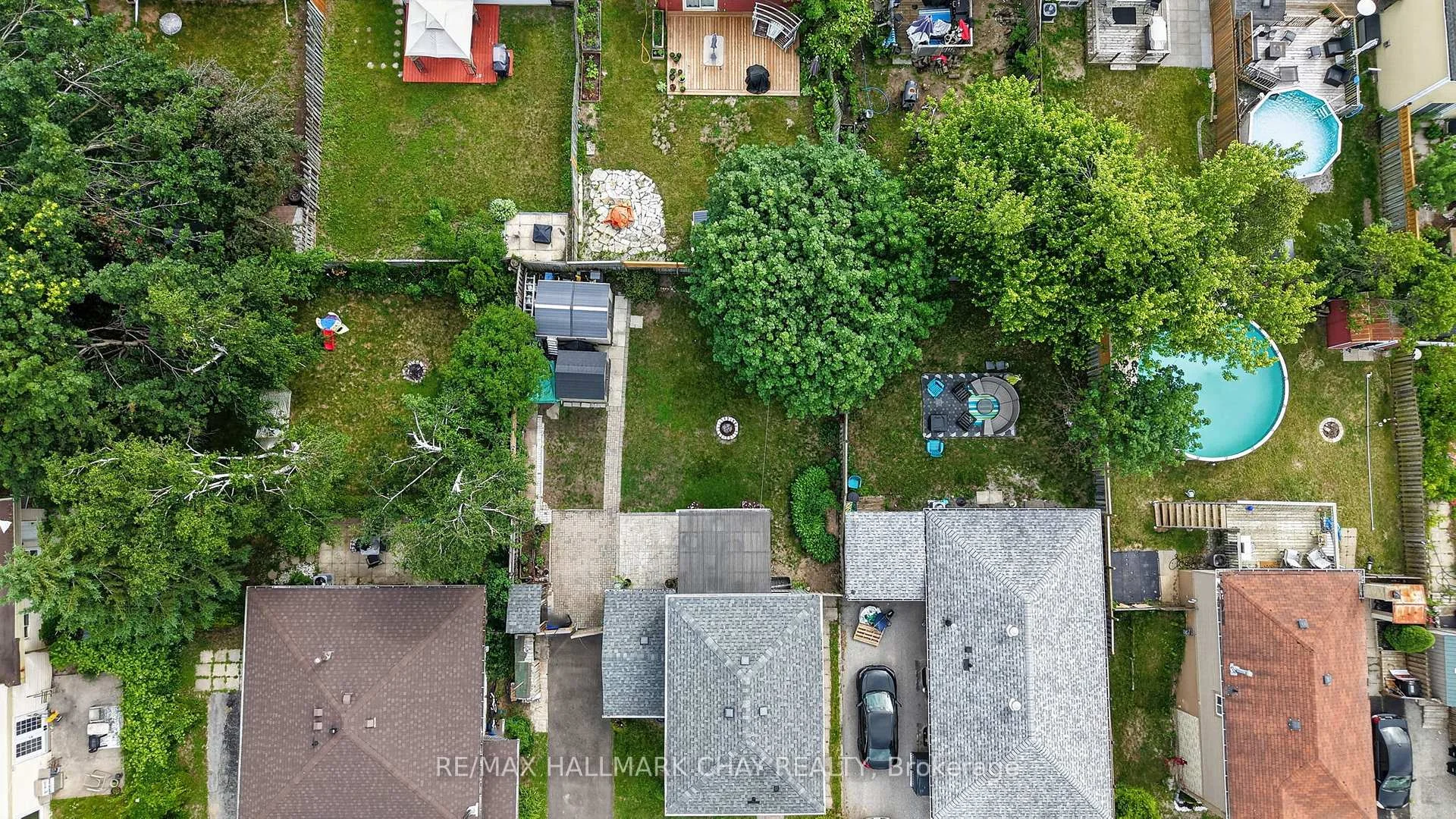 Photo 19 of 243 Letitia Street, Barrie, Letitia Heights — HOMEH