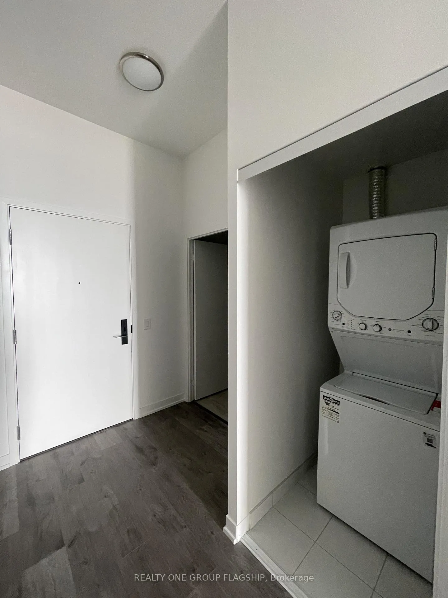 Photo 7 of Unit 423, 285 Dufferin Street, Toronto, South Parkdale — HOMEH
