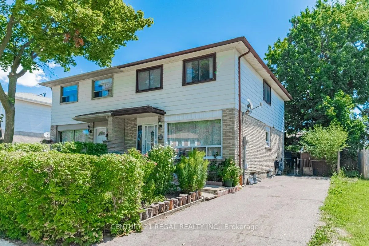 Photo 1 of 19 Carberry Crescent, Brampton, Madoc — HOMEH