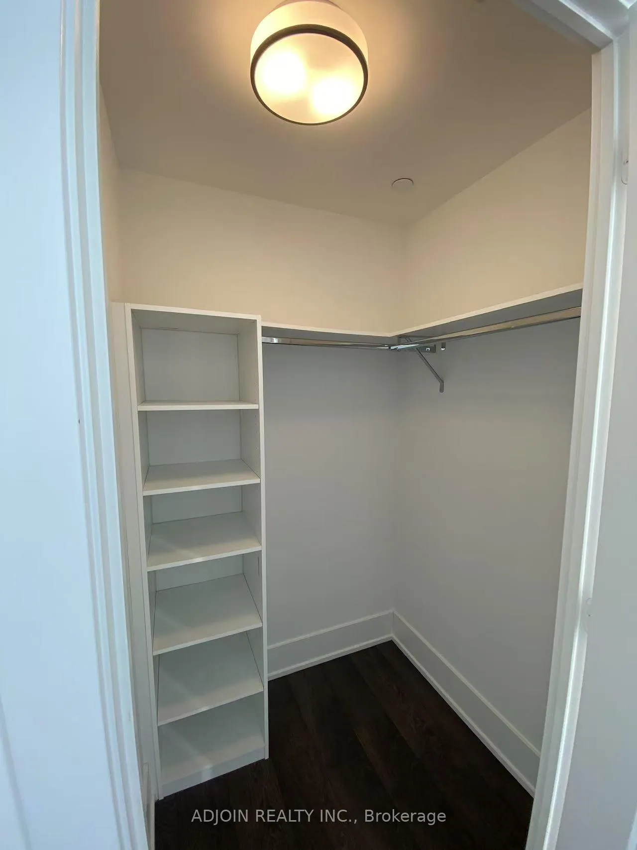 Photo 7 of Unit 5205, 10 York Street, Toronto, Waterfront Communities — HOMEH