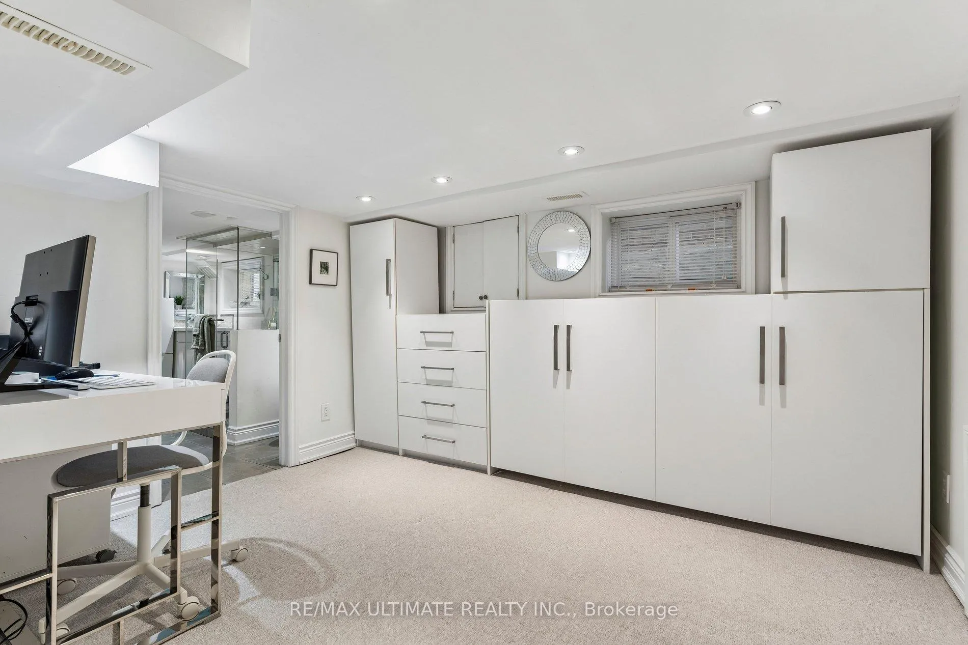 Photo 31 of 301 Kenilworth Avenue, Toronto, The Beaches — HOMEH