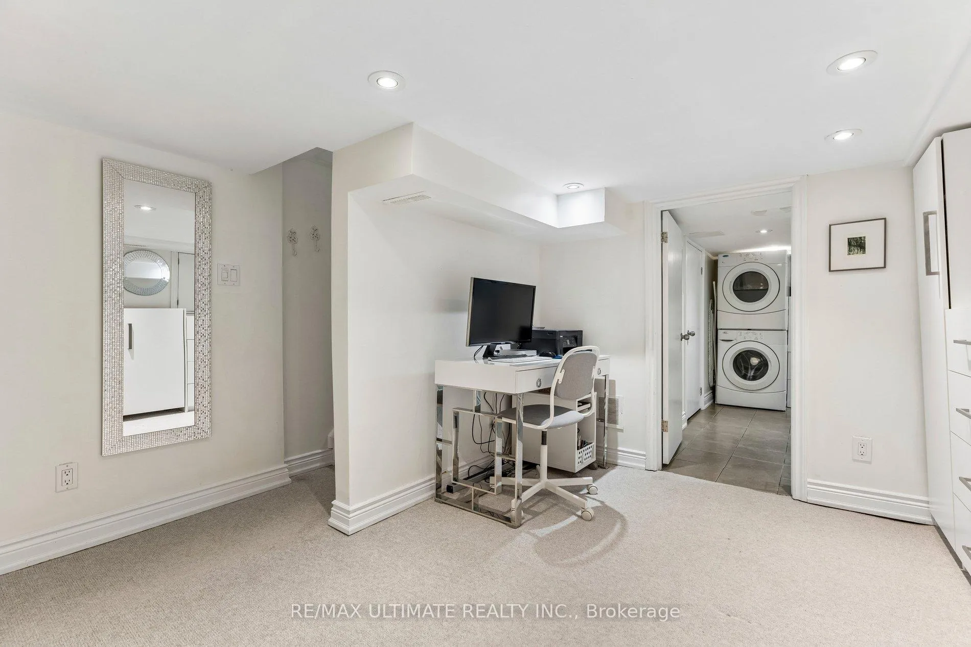 Photo 33 of 301 Kenilworth Avenue, Toronto, The Beaches — HOMEH