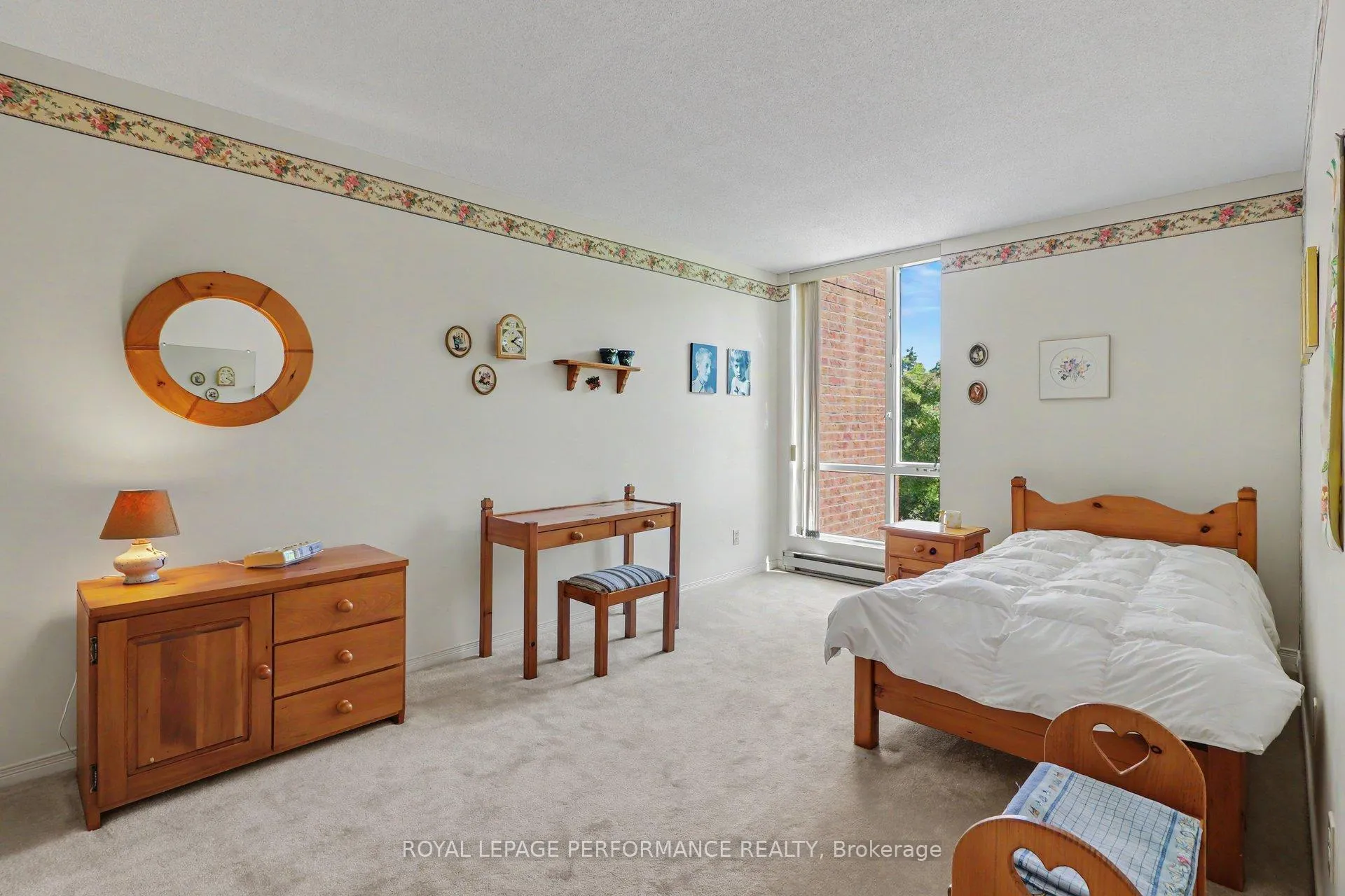 Photo 14 of Unit 304, 340 Centrum Boulevard, Ottawa, Bilberry Creek/Queenswood Heights — HOMEH