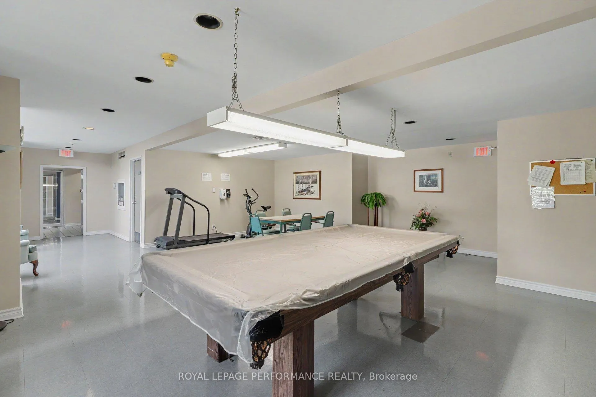 Photo 28 of Unit 304, 340 Centrum Boulevard, Ottawa, Bilberry Creek/Queenswood Heights — HOMEH