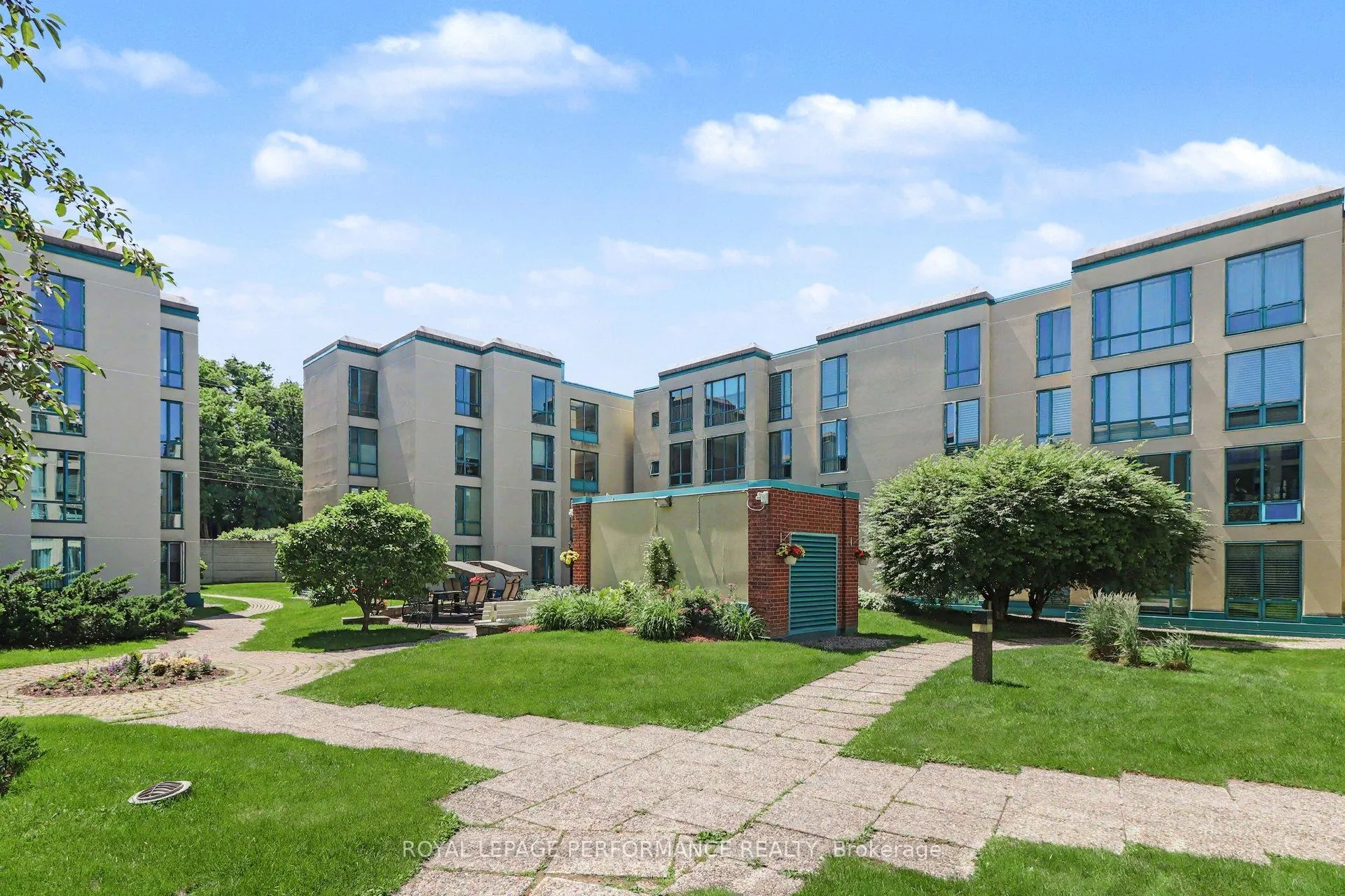 Photo 35 of Unit 304, 340 Centrum Boulevard, Ottawa, Bilberry Creek/Queenswood Heights — HOMEH