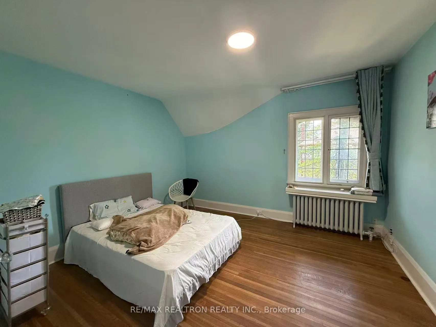 Photo 12 of 39 Austin Terrace, Toronto, Casa Loma — HOMEH