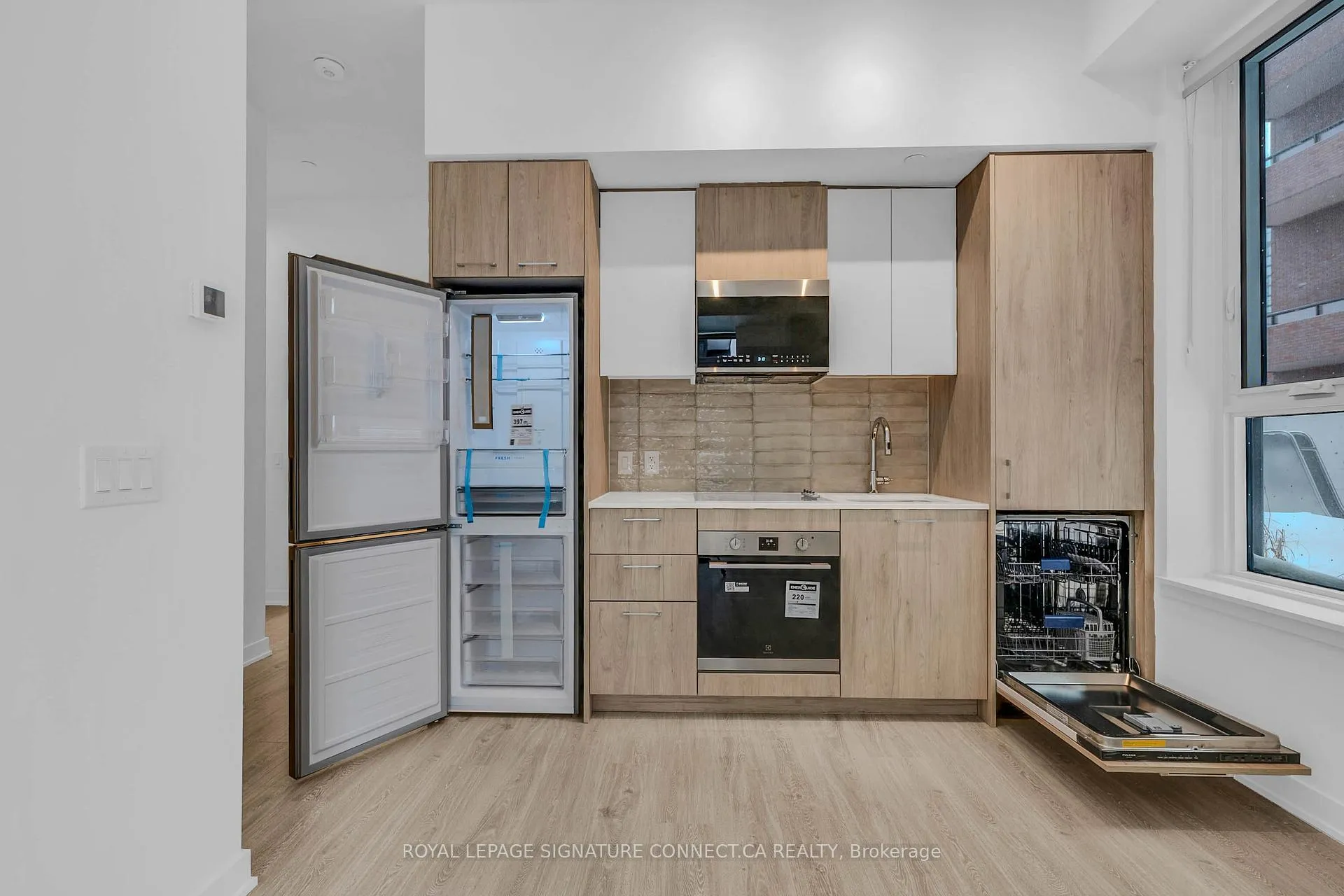 Photo 6 of Unit 249, 30 Dreamers Way, Toronto, Regent Park — HOMEH