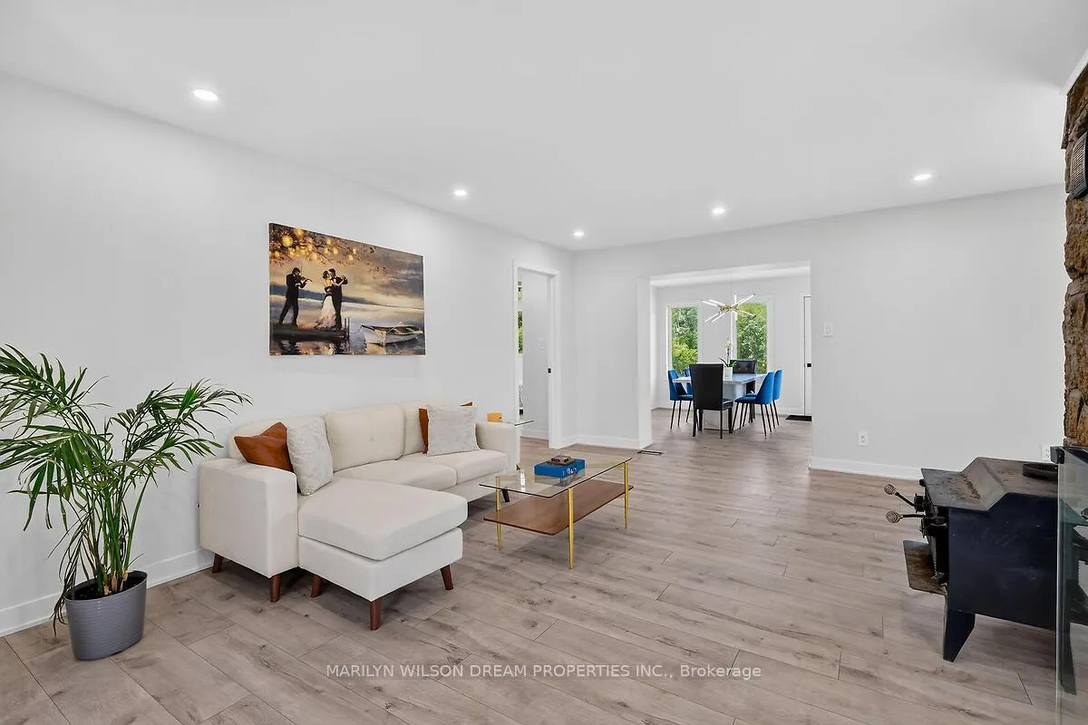 Photo 7 of 135 Manion Road, Ottawa, Huntley Ward (South West) — HOMEH
