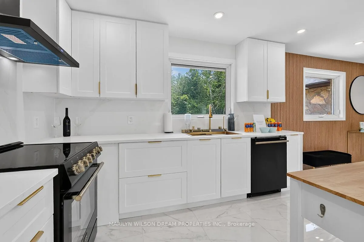 Photo 15 of 135 Manion Road, Ottawa, Huntley Ward (South West) — HOMEH