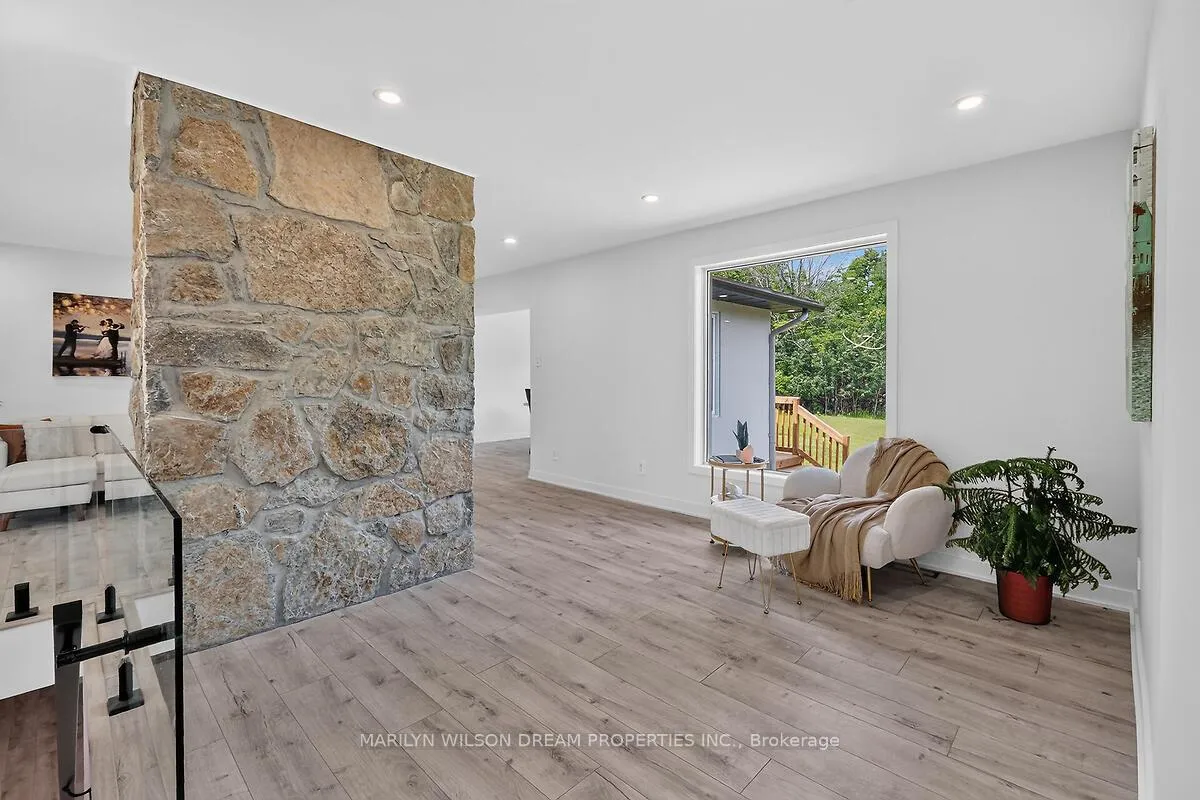 Photo 20 of 135 Manion Road, Ottawa, Huntley Ward (South West) — HOMEH