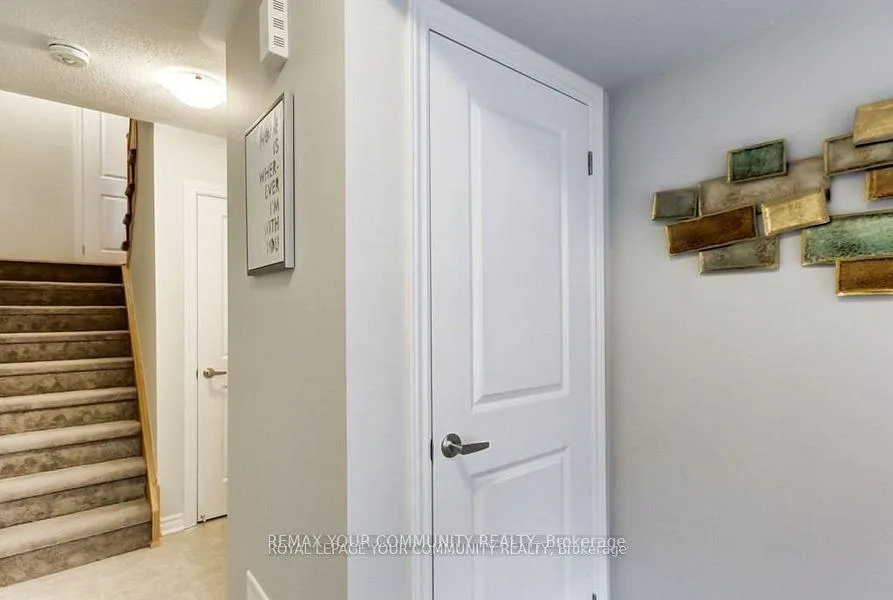 Photo 2 of 49 Porcelain Way, Whitby, Rolling Acres — HOMEH