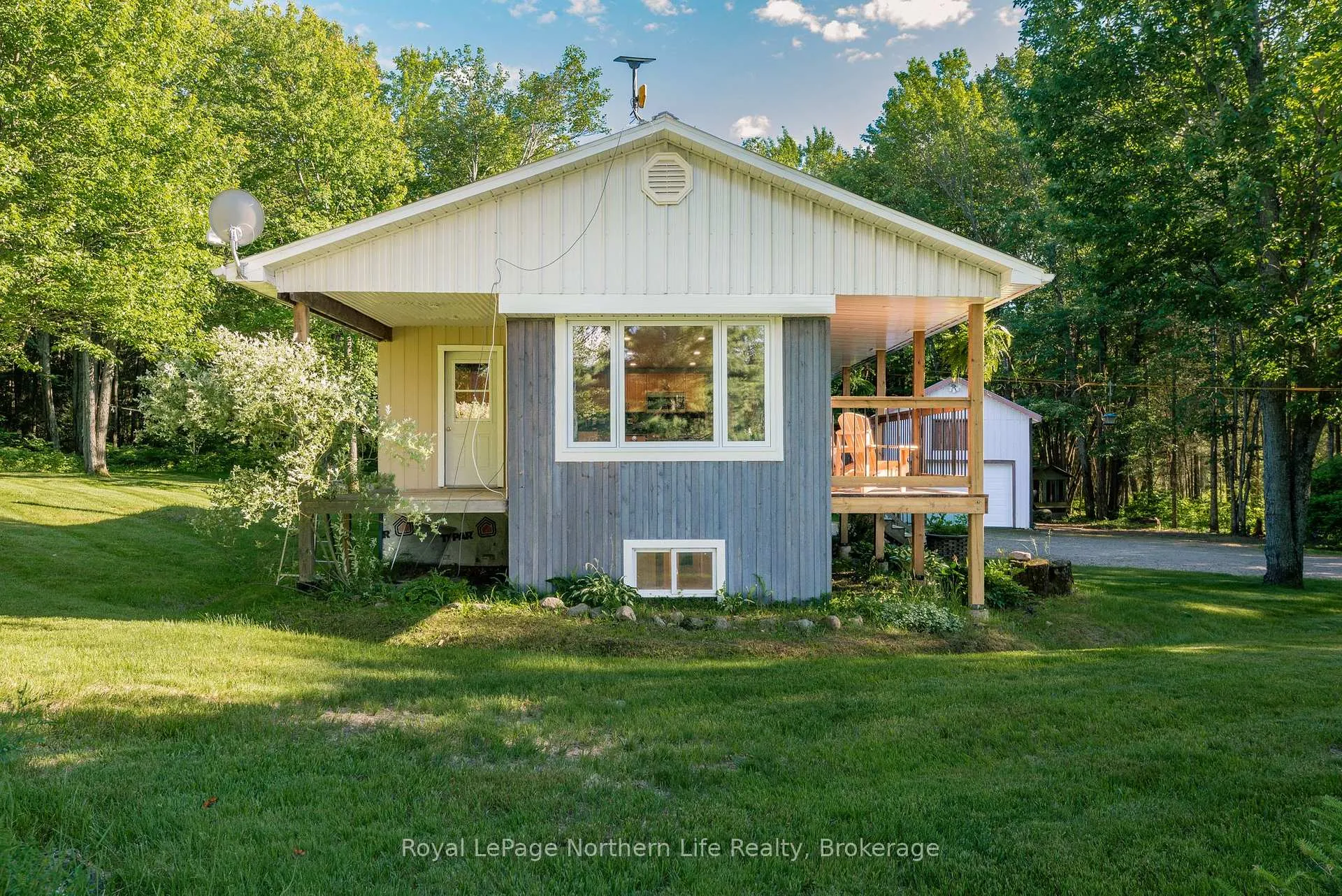 Photo 4 of 1601 Memorial Park Drive, Chisholm — HOMEH
