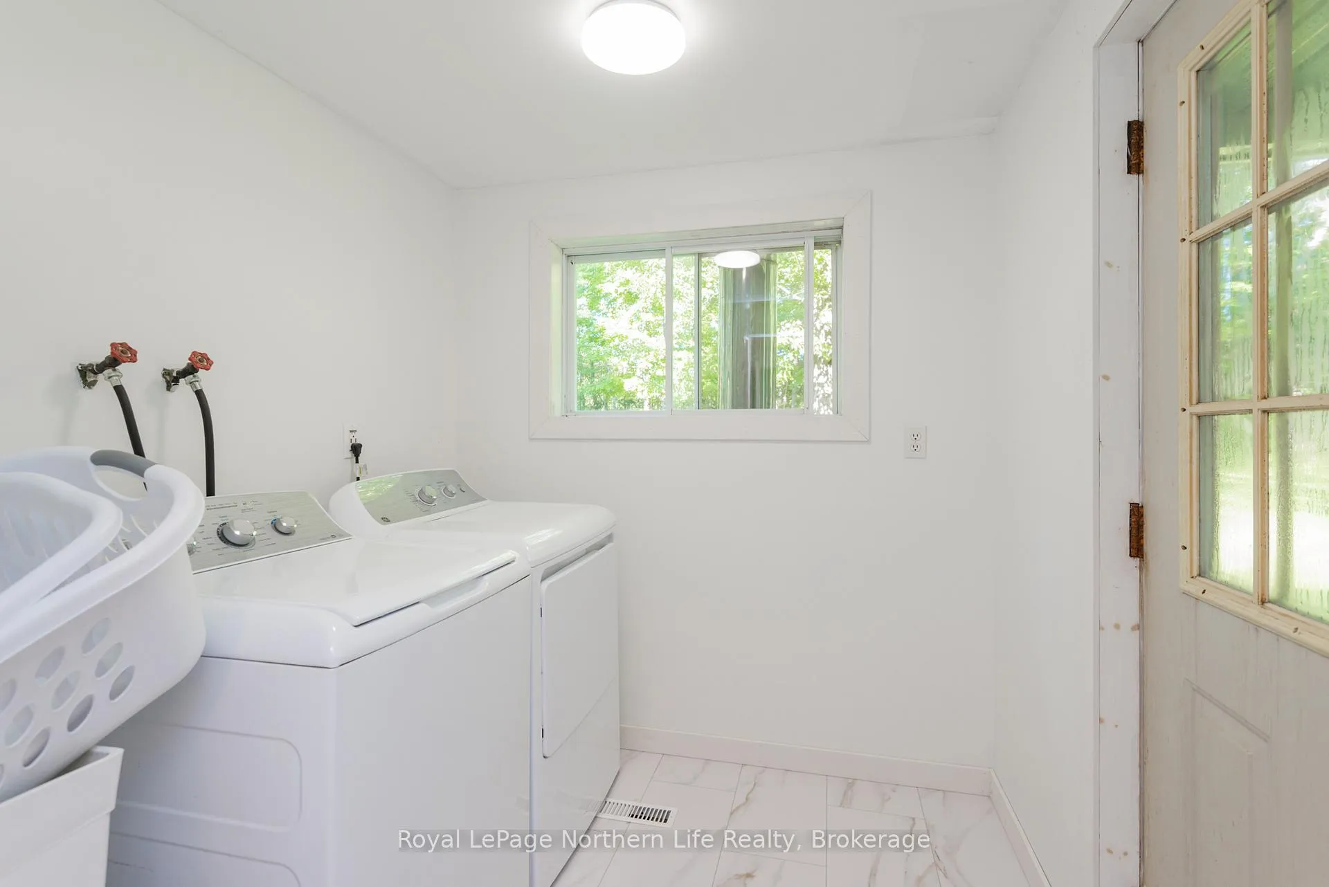 Photo 24 of 1601 Memorial Park Drive, Chisholm — HOMEH