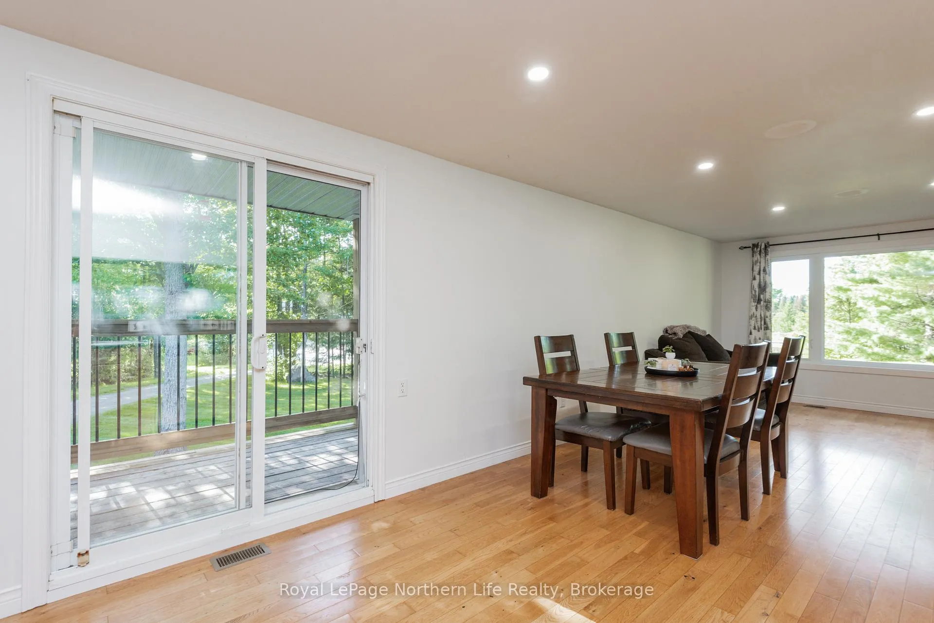 Photo 30 of 1601 Memorial Park Drive, Chisholm — HOMEH