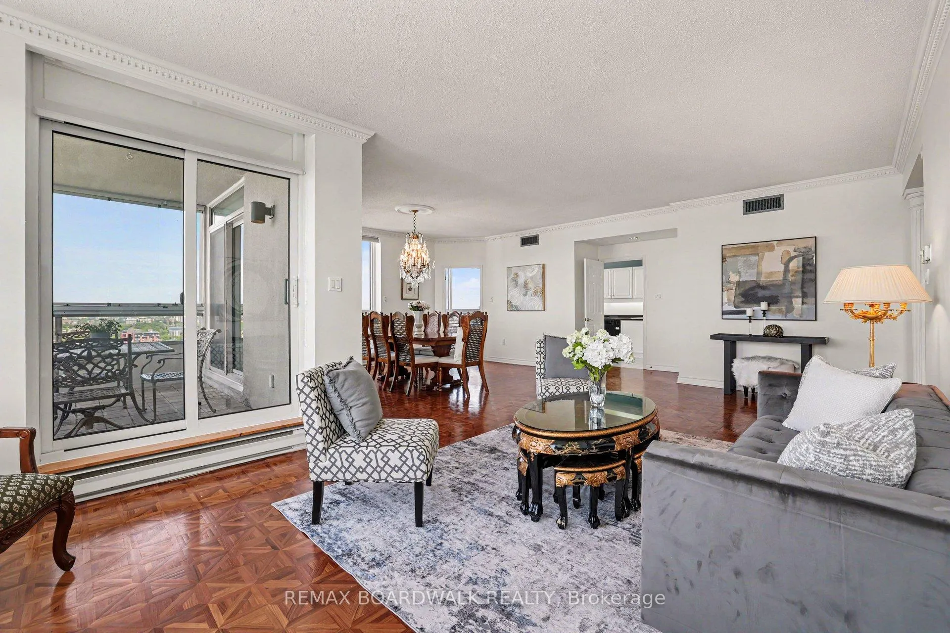 Photo 10 of Unit 2201, 1480 Riverside Drive, Ottawa, Riverview Park — HOMEH