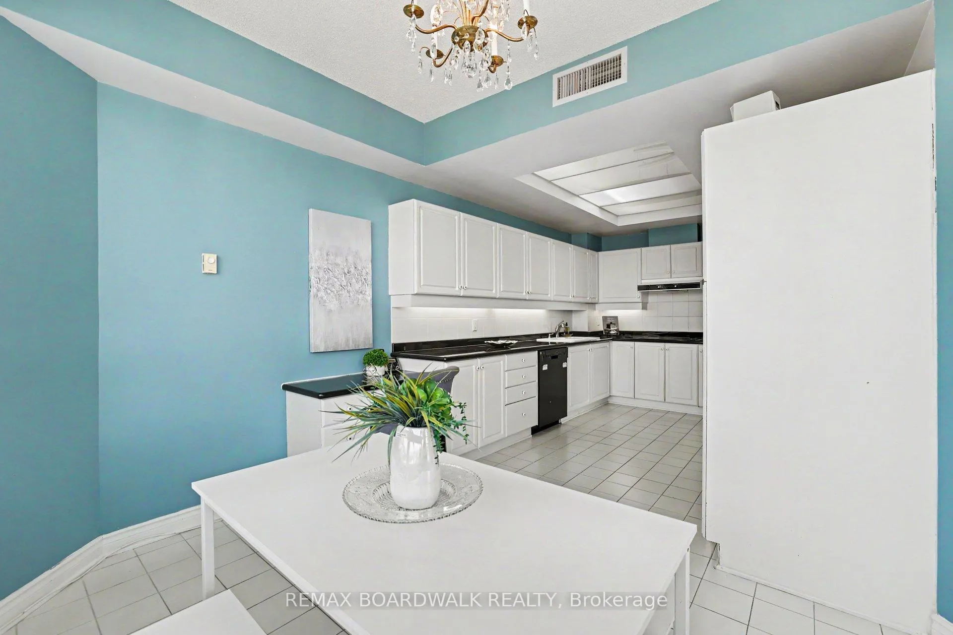 Photo 14 of Unit 2201, 1480 Riverside Drive, Ottawa, Riverview Park — HOMEH
