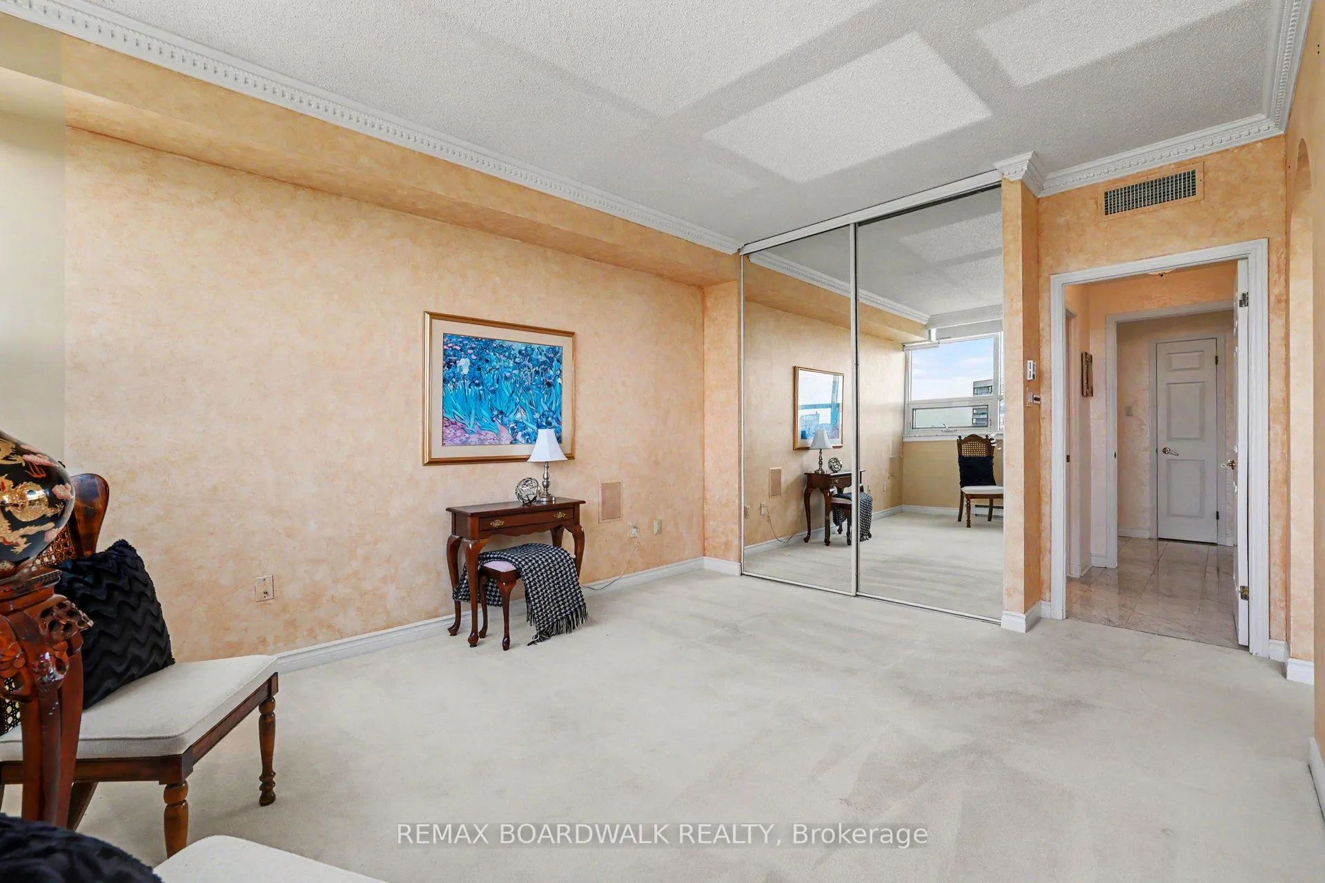 Photo 31 of Unit 2201, 1480 Riverside Drive, Ottawa, Riverview Park — HOMEH