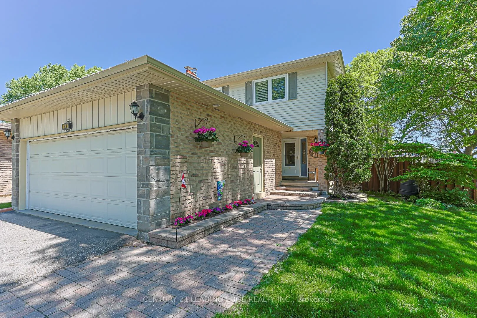 Photo 1 of 43 Bishop Crescent, Markham, Markham Village — HOMEH