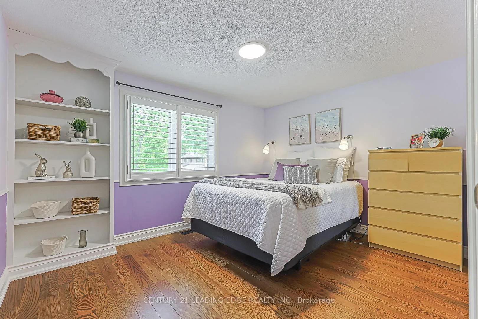 Photo 16 of 43 Bishop Crescent, Markham, Markham Village — HOMEH