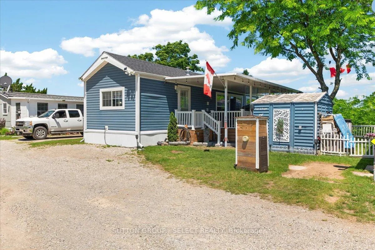 Front of Unit 402, 8685 Rock Glen Road