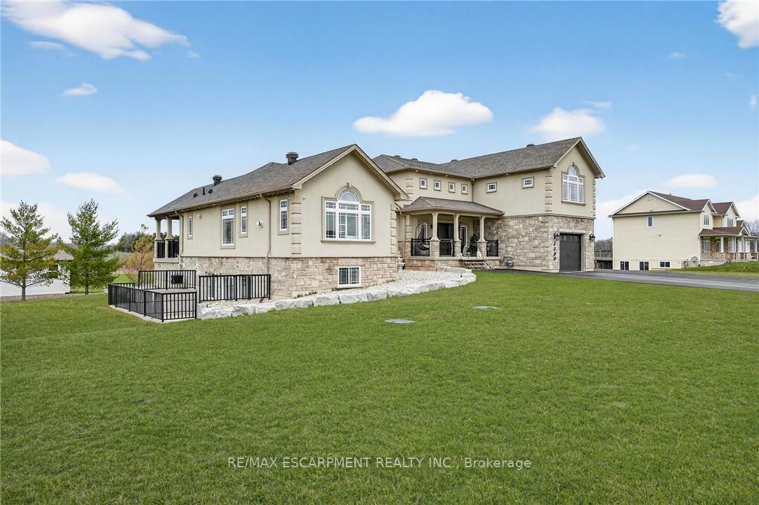 Photo 2 of 5499 Attema Crescent, West Lincoln, Bismark/Wellandport — HOMEH