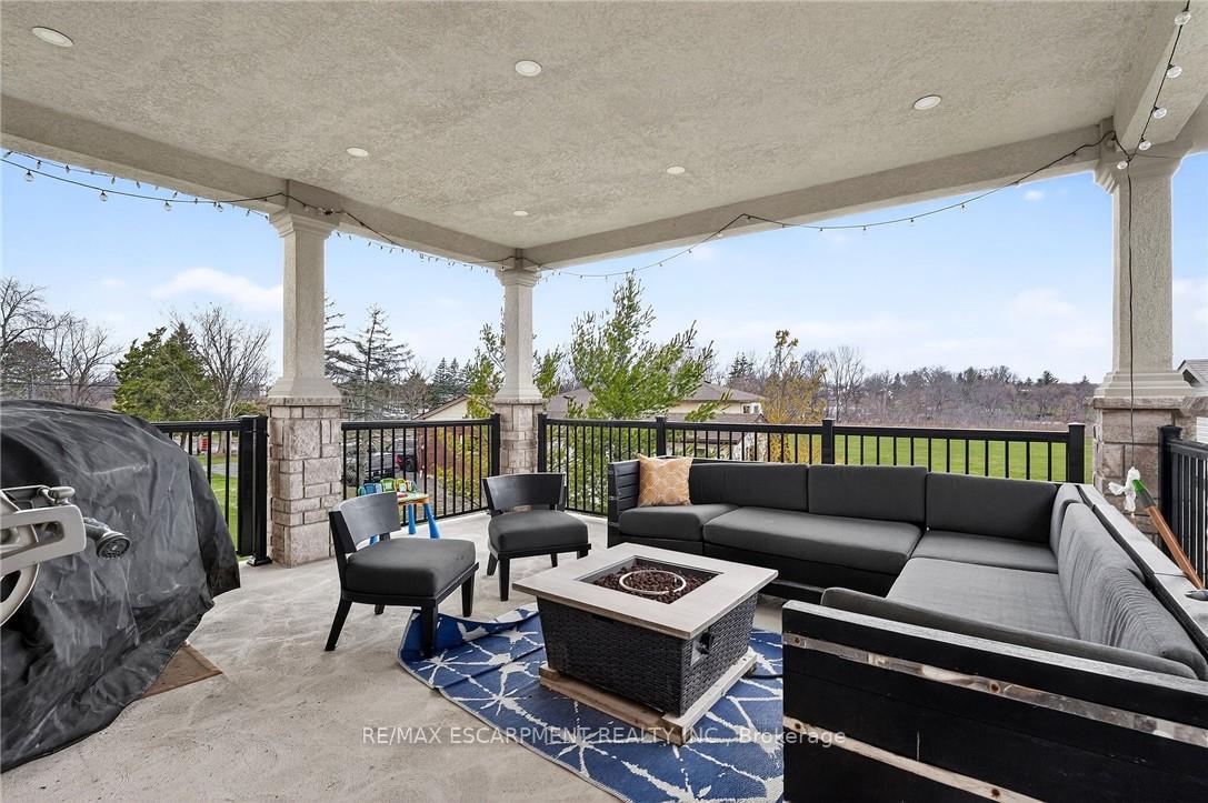 Photo 3 of 5499 Attema Crescent, West Lincoln, Bismark/Wellandport — HOMEH