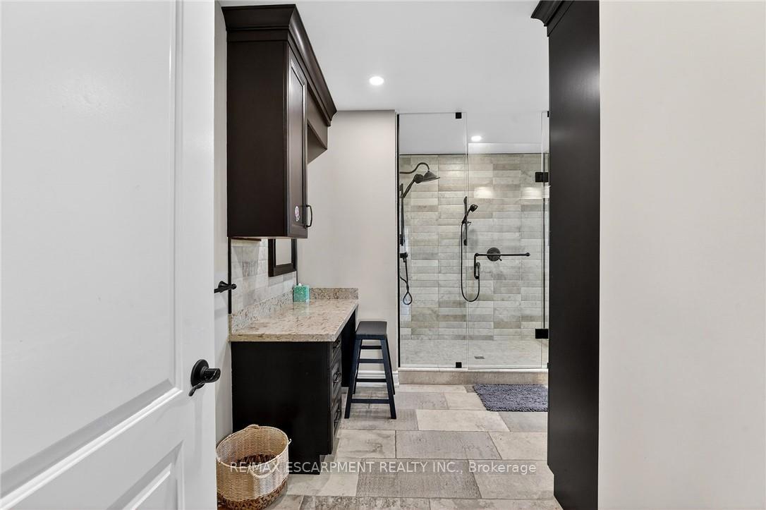 Photo 22 of 5499 Attema Crescent, West Lincoln, Bismark/Wellandport — HOMEH