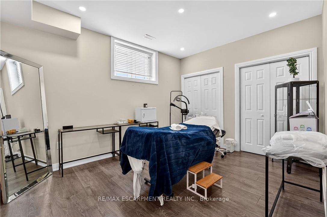 Photo 39 of 5499 Attema Crescent, West Lincoln, Bismark/Wellandport — HOMEH