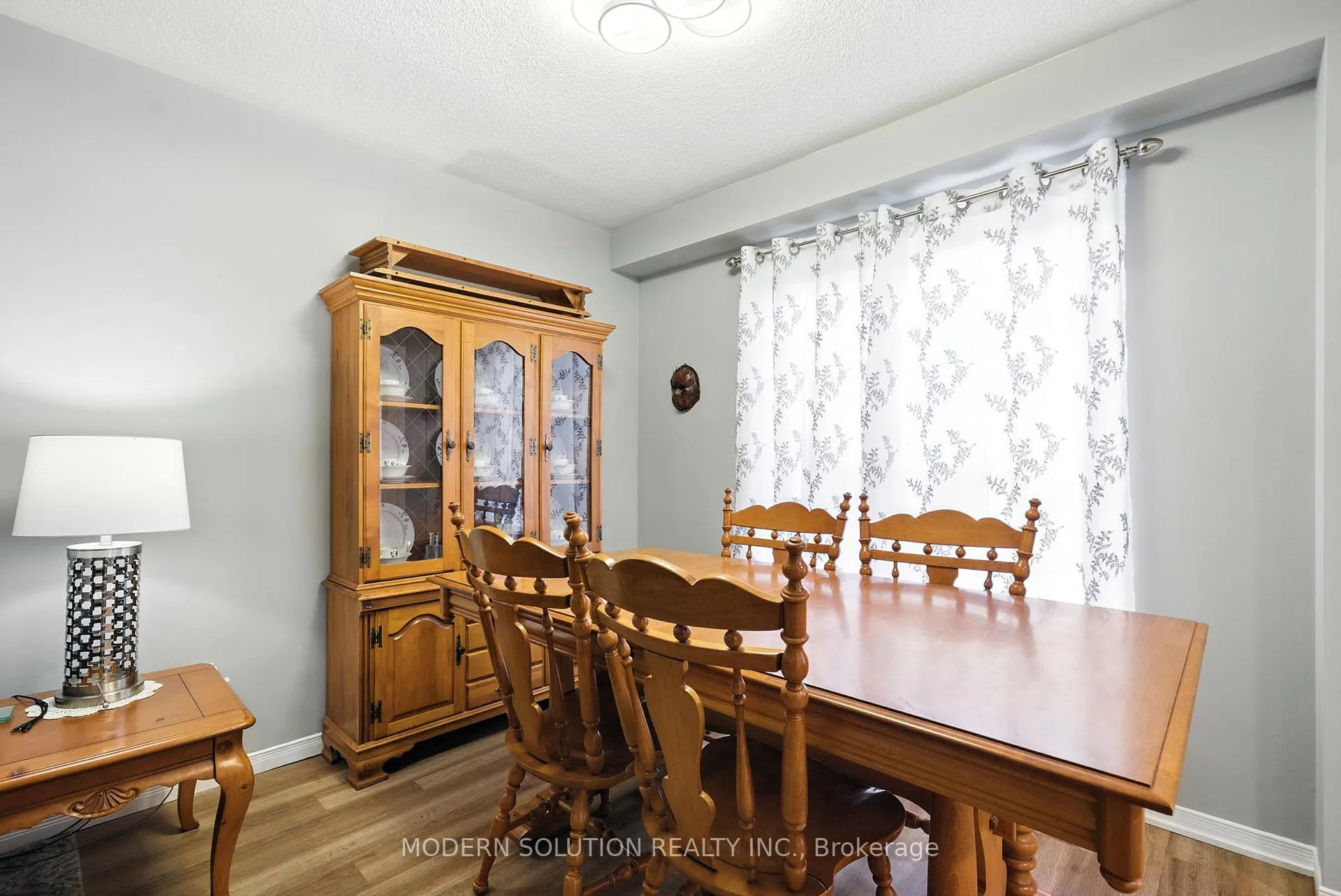 Photo 10 of 99 Creekwood Crescent, Whitby, Rolling Acres — HOMEH