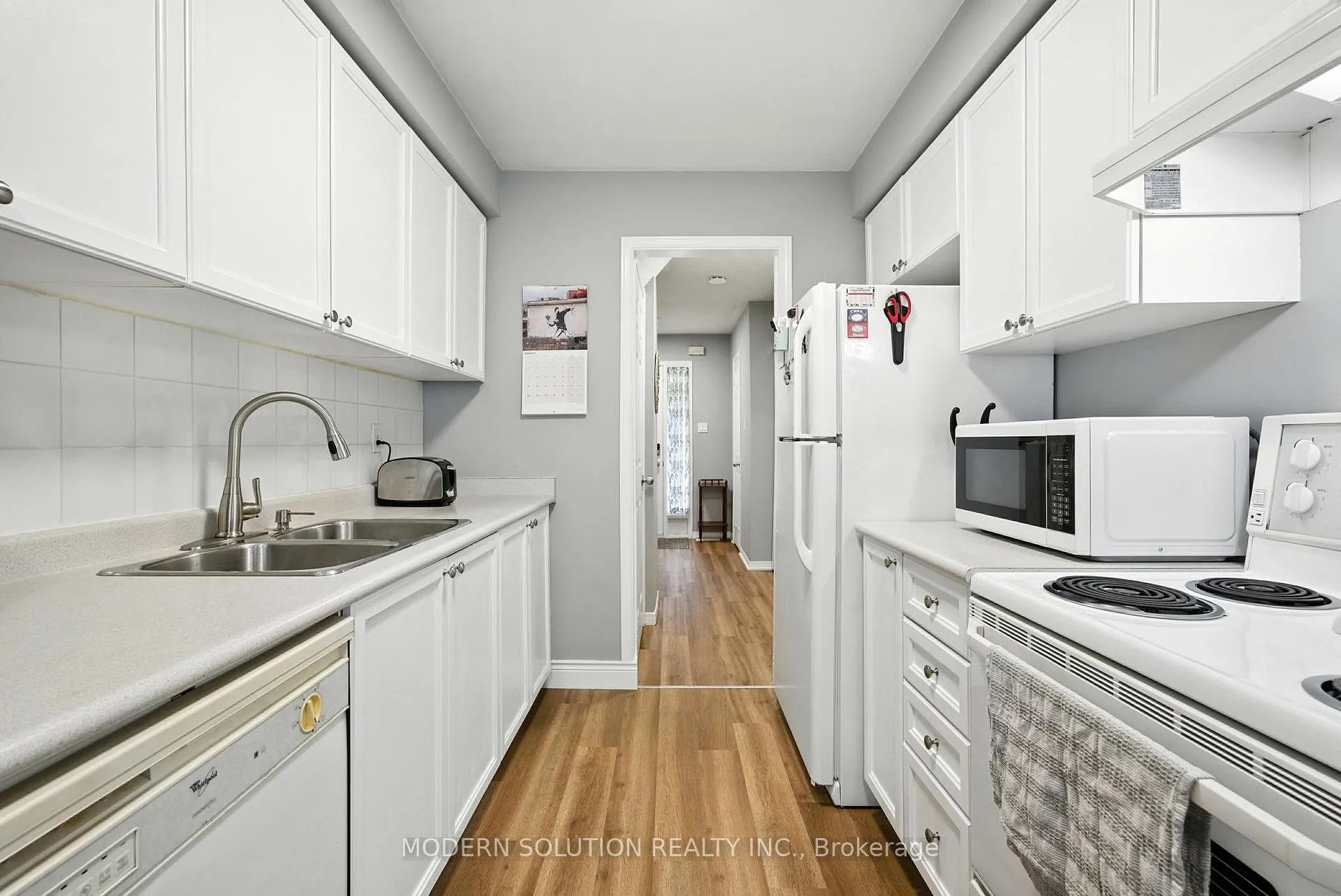Photo 14 of 99 Creekwood Crescent, Whitby, Rolling Acres — HOMEH