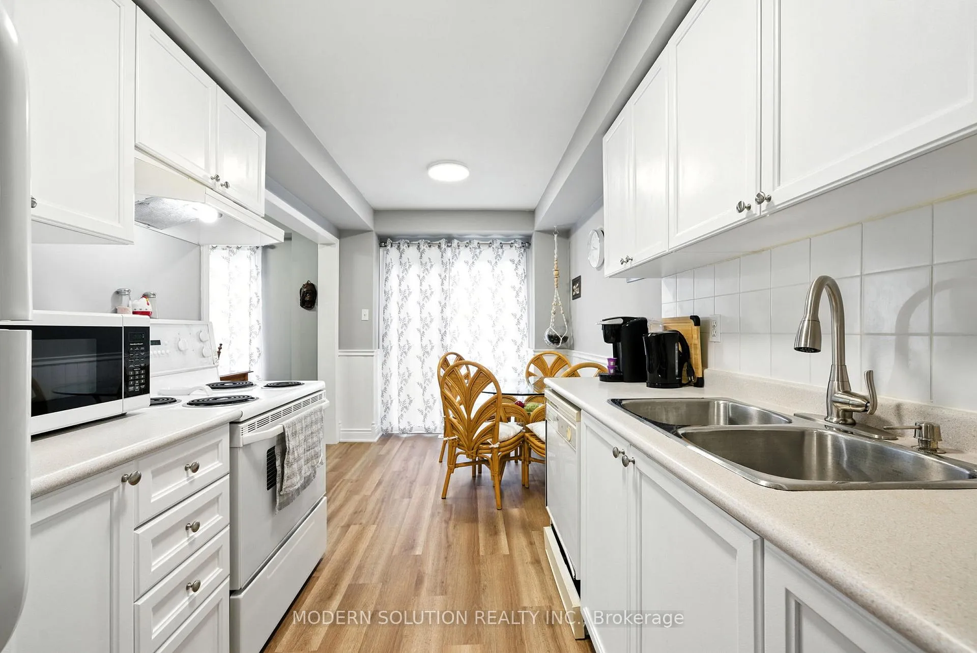 Photo 15 of 99 Creekwood Crescent, Whitby, Rolling Acres — HOMEH