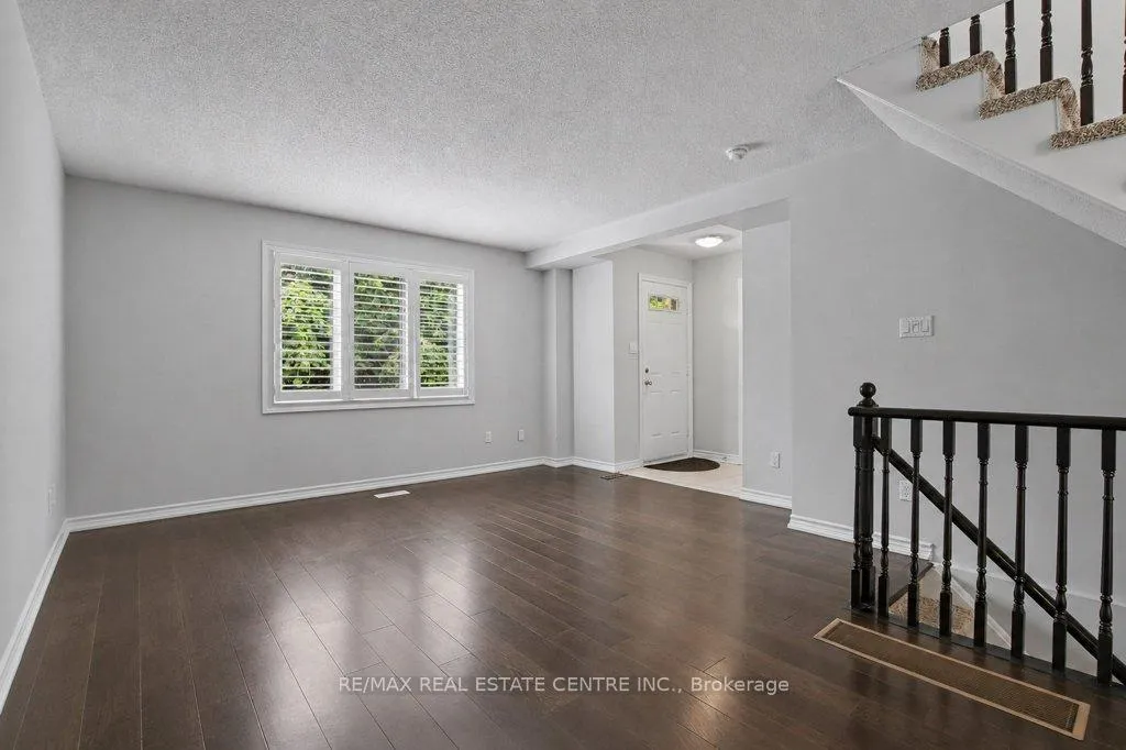 Photo 14 of Unit 10, 76 River Drive, Halton Hills, Georgetown — HOMEH