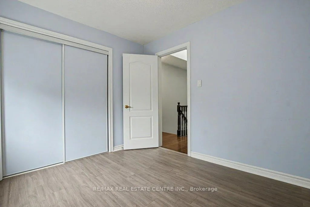 Photo 19 of Unit 10, 76 River Drive, Halton Hills, Georgetown — HOMEH