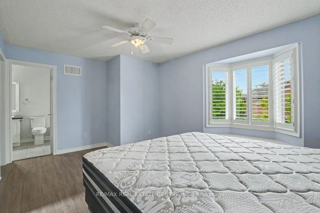 Photo 24 of Unit 10, 76 River Drive, Halton Hills, Georgetown — HOMEH