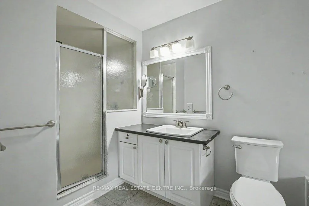 Photo 26 of Unit 10, 76 River Drive, Halton Hills, Georgetown — HOMEH