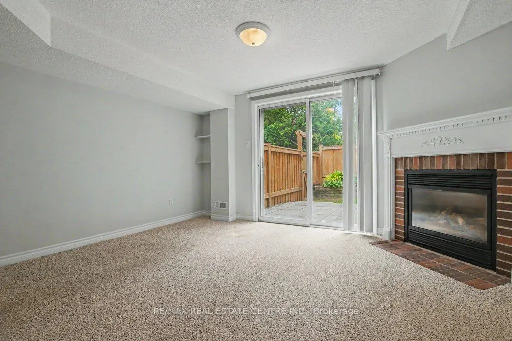 Photo 31 of Unit 10, 76 River Drive, Halton Hills, Georgetown — HOMEH