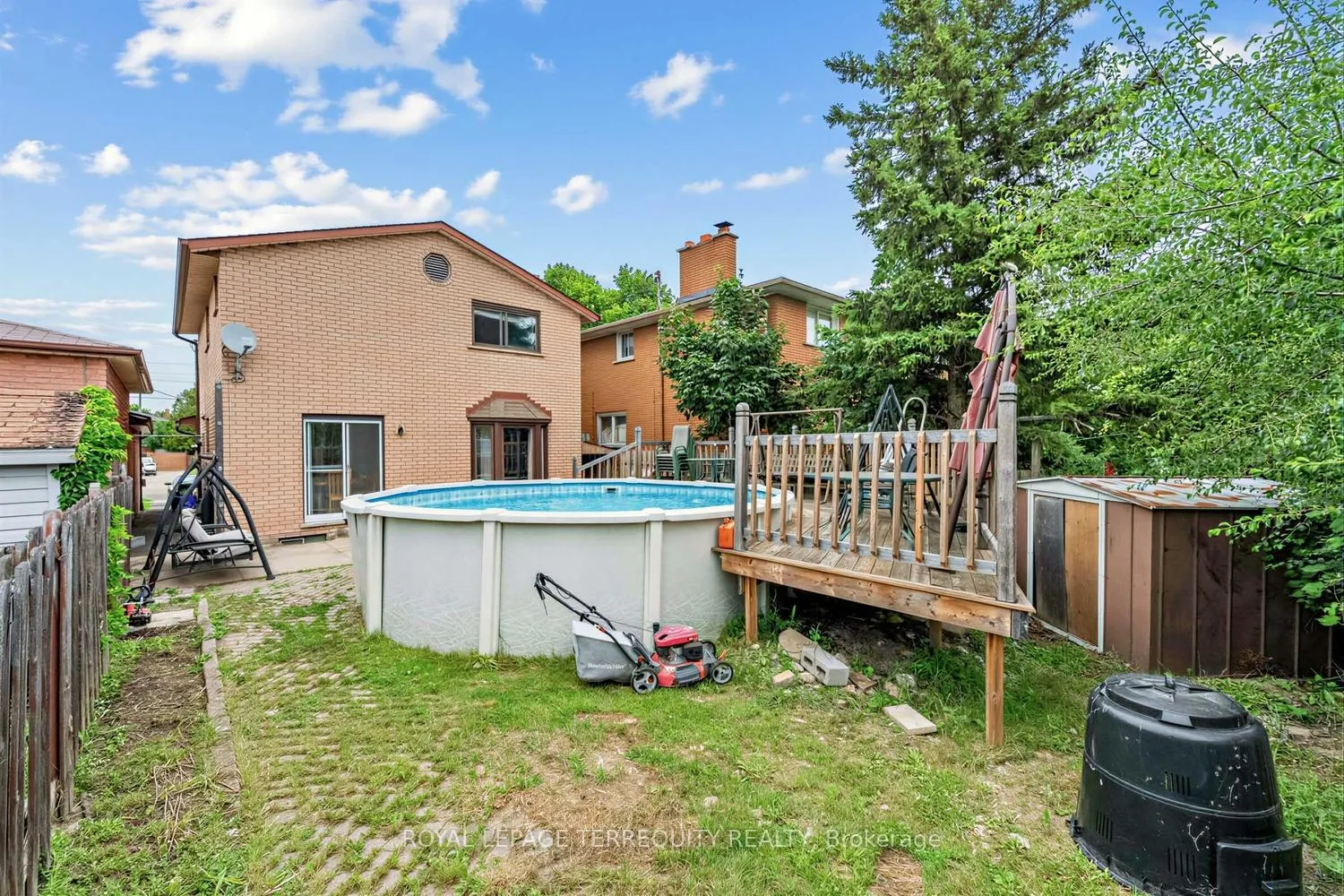 Photo 23 of 746 Limeridge Road E, Hamilton, Lawfield — HOMEH
