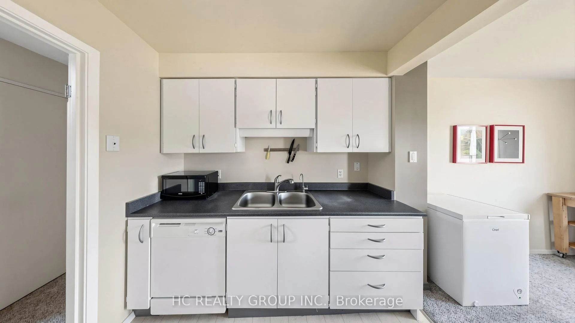 Photo 18 of Unit 1, 433 Keats Way, Waterloo, Beechwood West — HOMEH