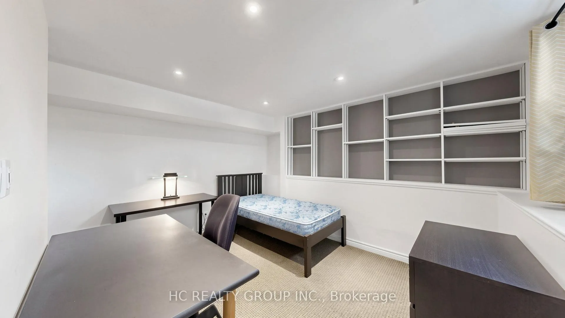 Photo 41 of Unit 1, 433 Keats Way, Waterloo, Beechwood West — HOMEH