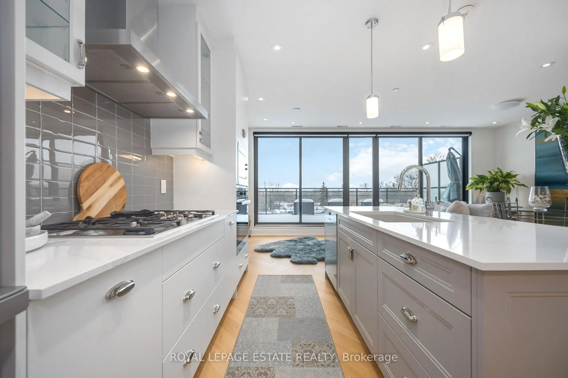 Photo 10 of Unit 515, 365 Beech Avenue, Toronto, The Beaches — HOMEH