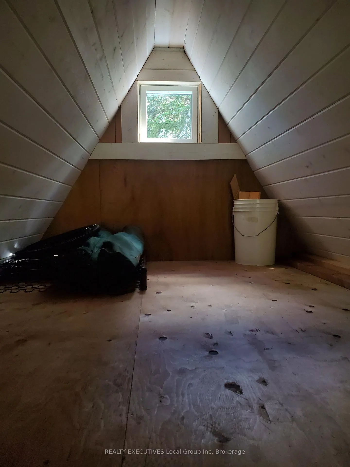 Photo 12 of 928 Island, Temagami — HOMEH