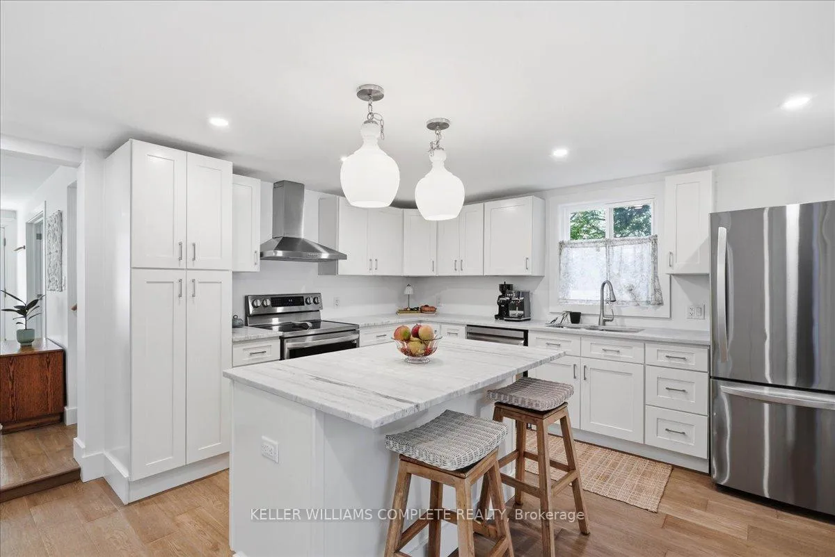 Photo 10 of 46 Old Portage Road, Quinte West, Murray Ward — HOMEH