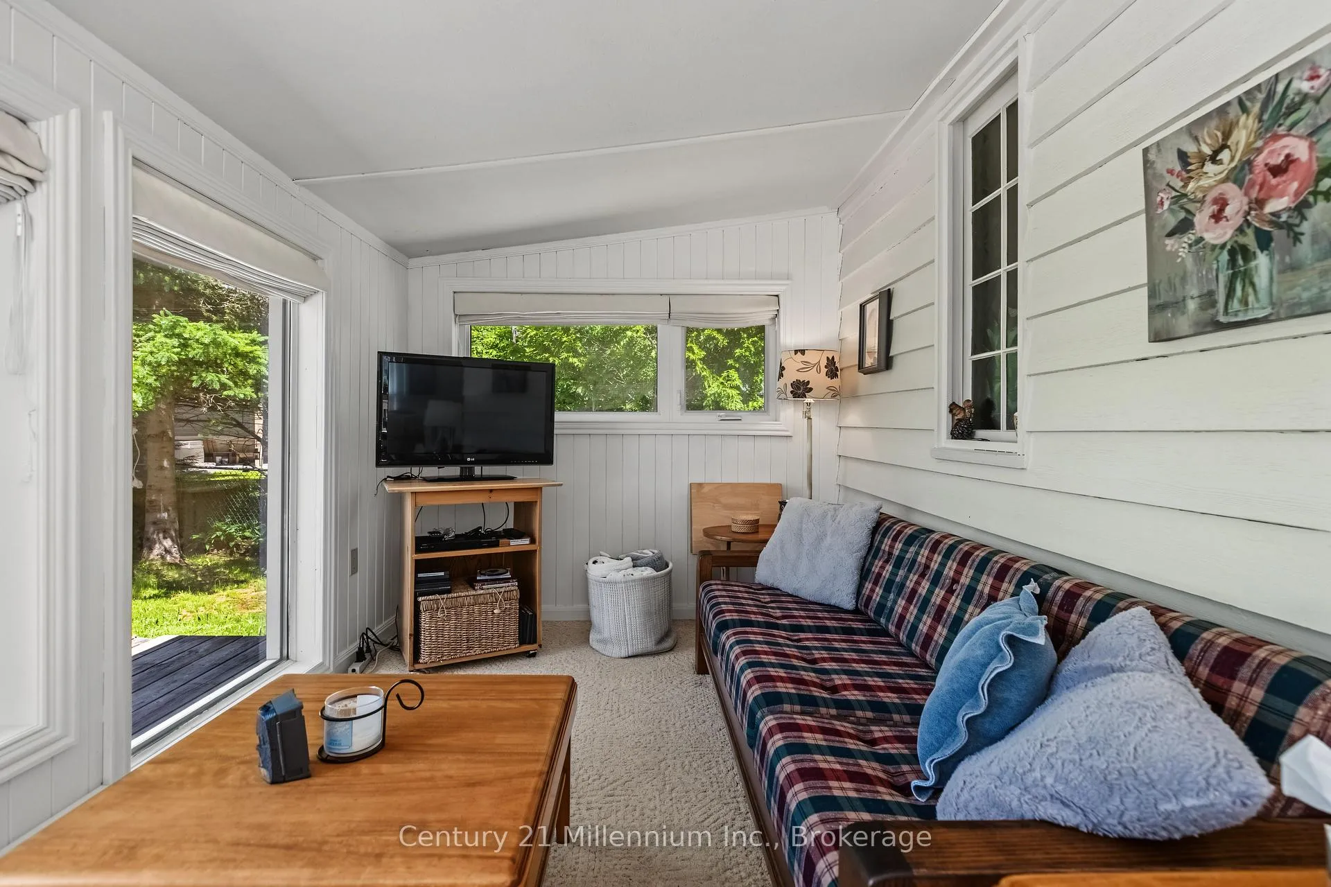 Photo 20 of 1443 Sunset Drive, South Bruce Peninsula — HOMEH