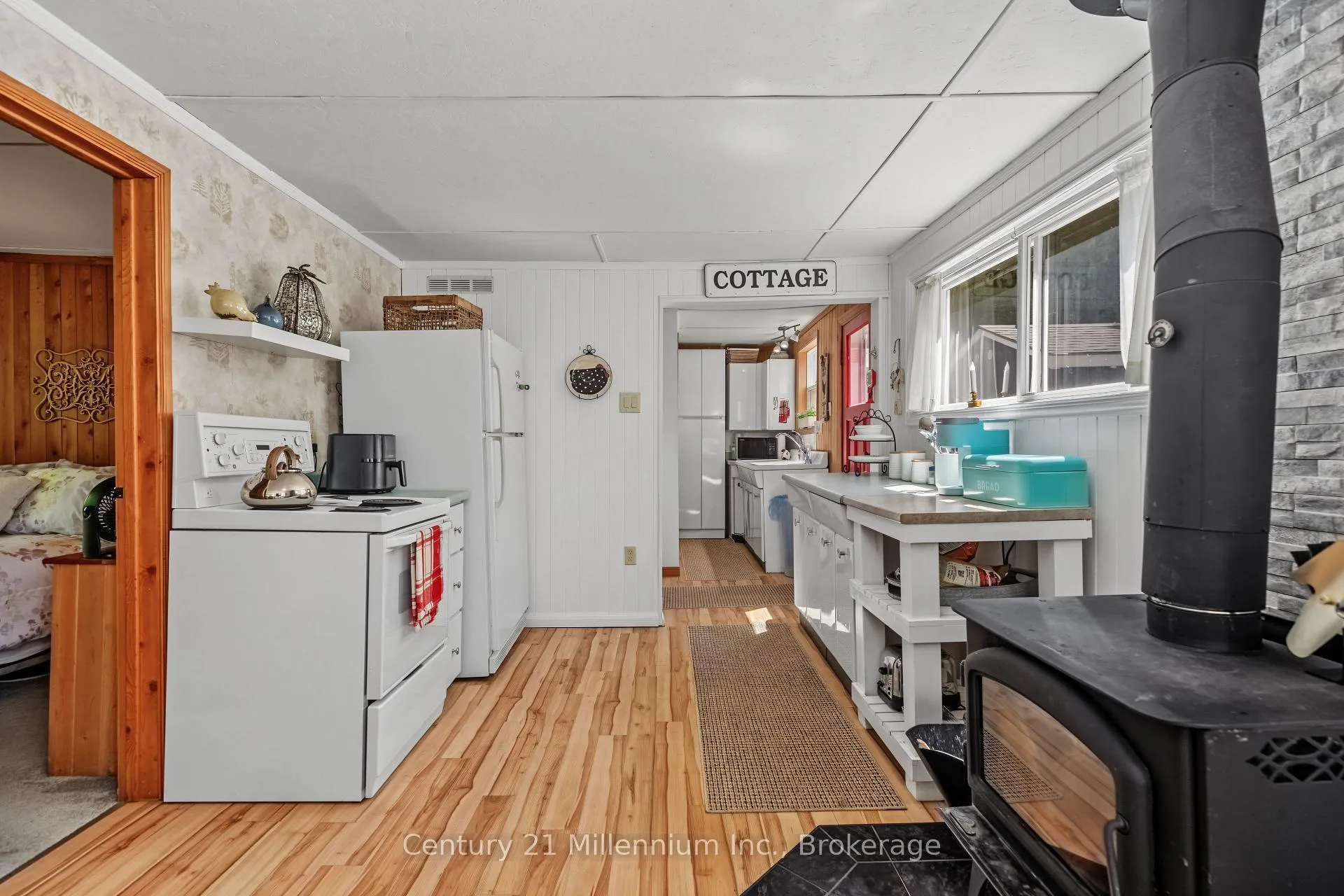 Photo 23 of 1443 Sunset Drive, South Bruce Peninsula — HOMEH