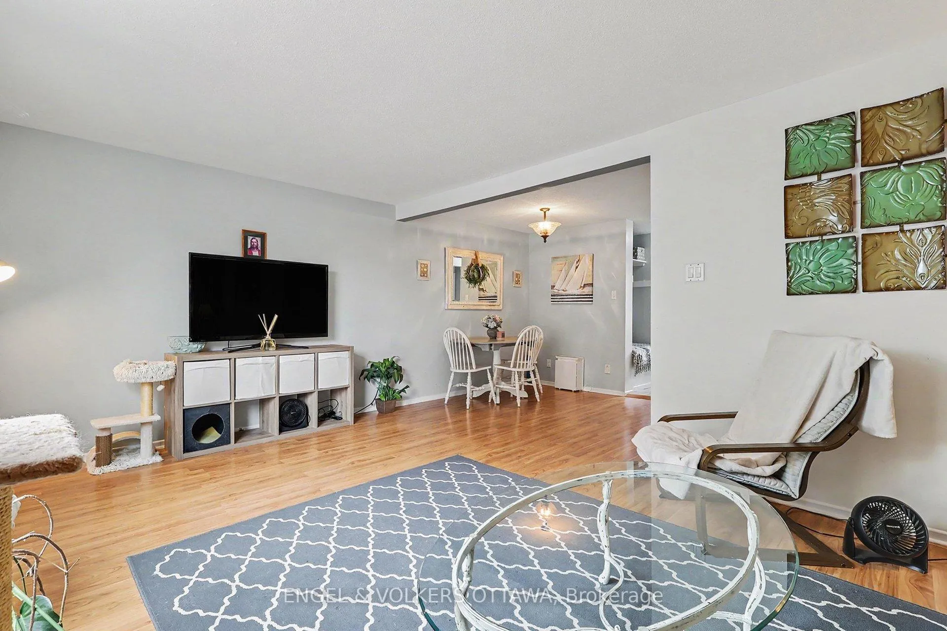 Photo 4 of Unit 87, 7882 Jeanne D'arc Boulevard, Ottawa, Convent Glen North — HOMEH