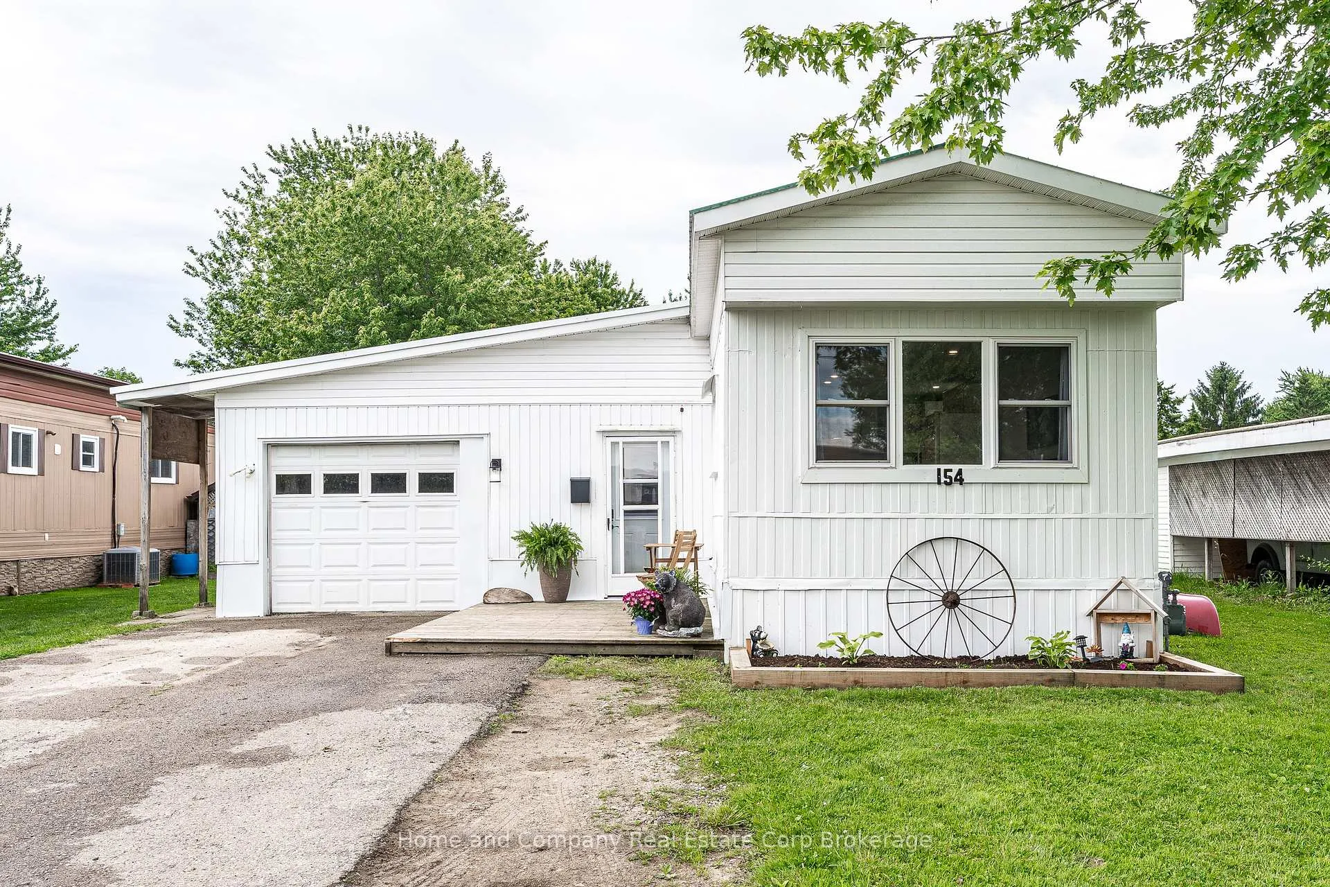 Photo 1 of 154 Maple Street, Perth East, Crystal Lake — HOMEH