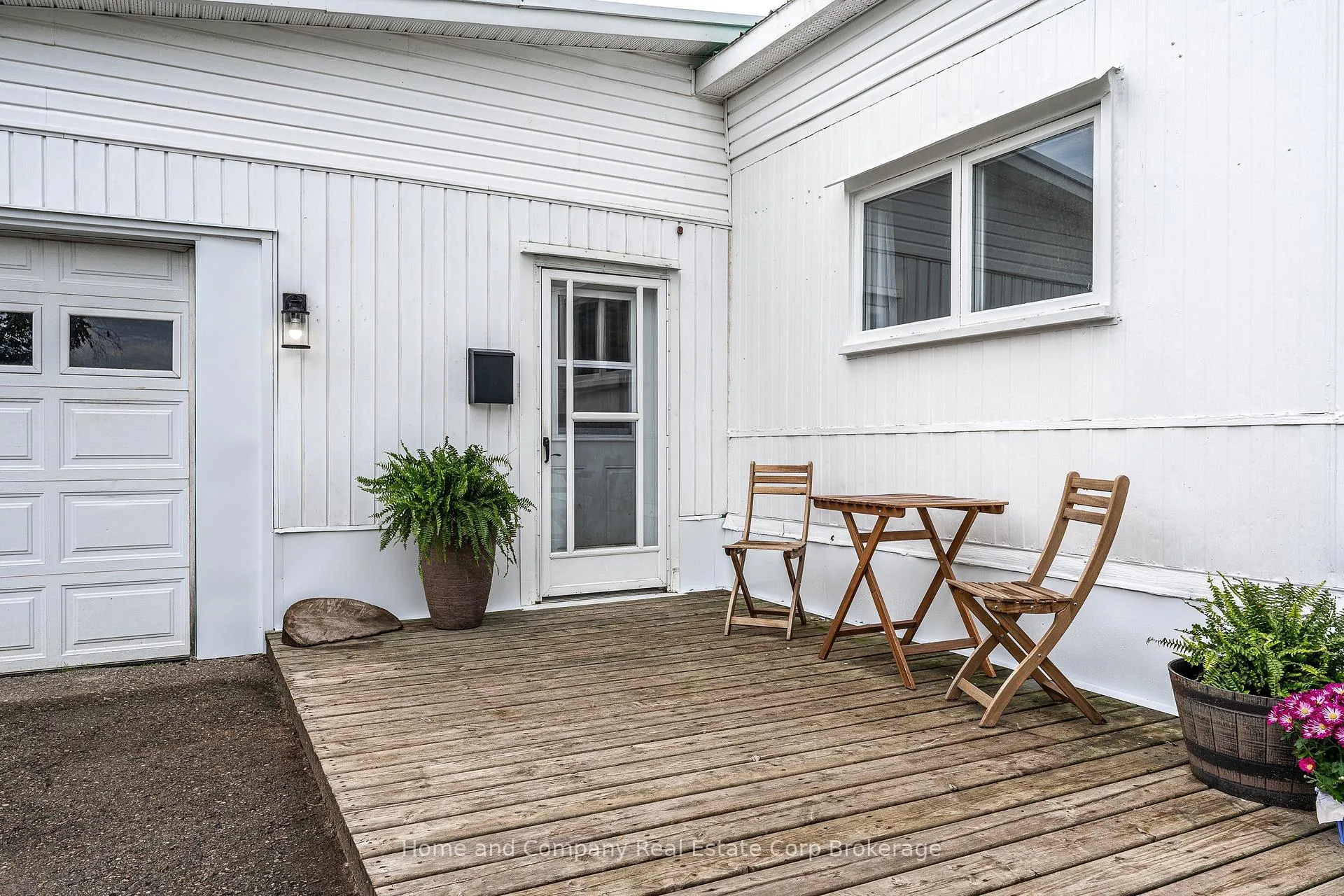 Photo 2 of 154 Maple Street, Perth East, Crystal Lake — HOMEH