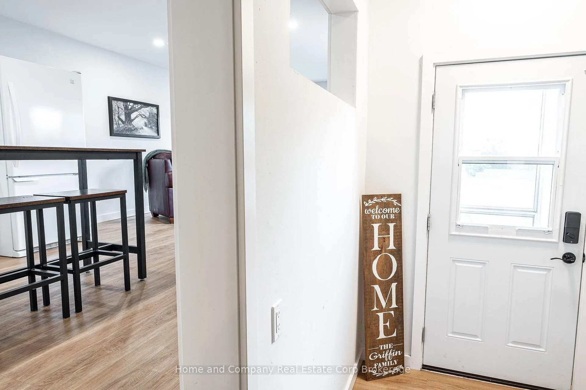 Photo 3 of 154 Maple Street, Perth East, Crystal Lake — HOMEH