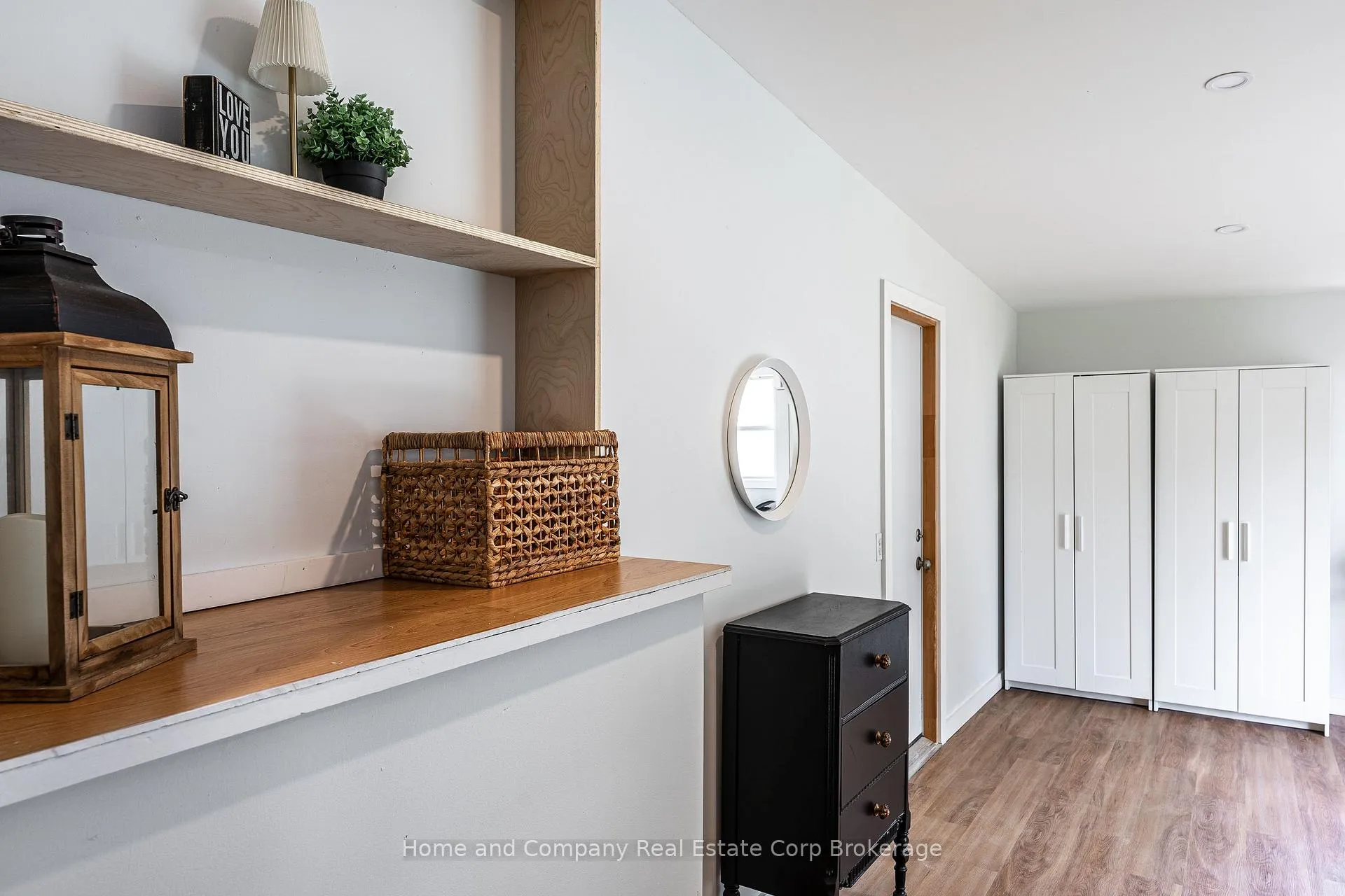 Photo 21 of 154 Maple Street, Perth East, Crystal Lake — HOMEH